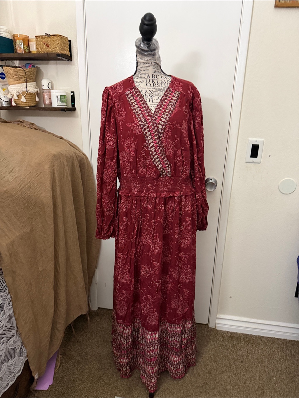 Red V-Neck Long Sleeve Maxi Dress
